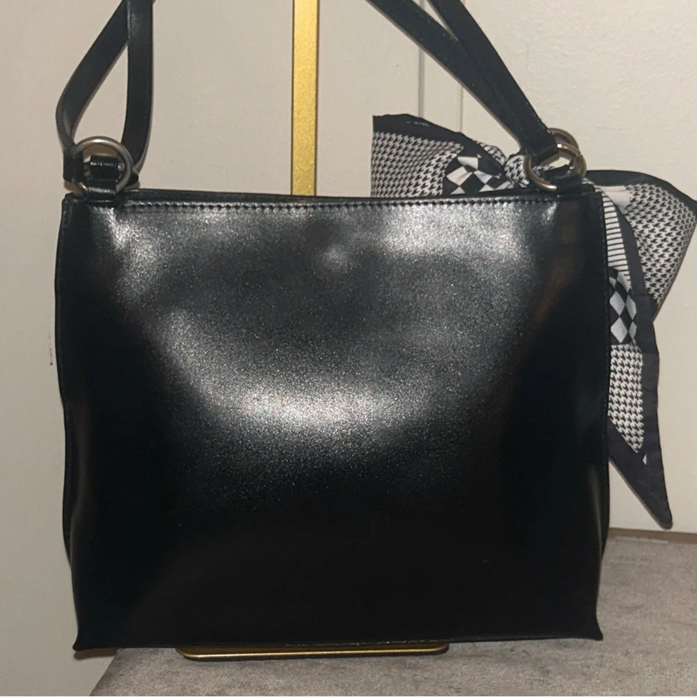 Furla Vintage Black Leather Bag - Picture 16 of 16